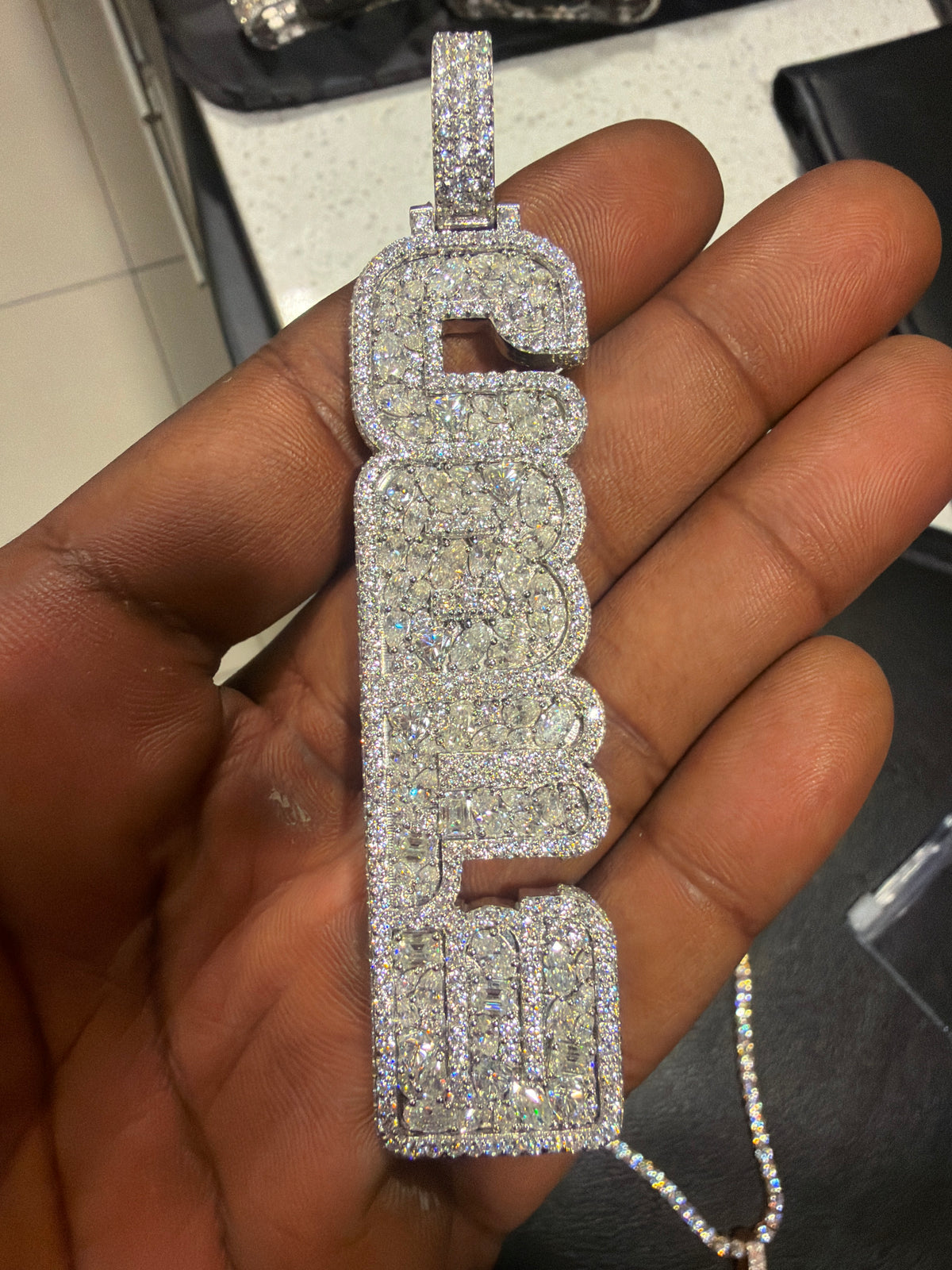 Chain & Pendent