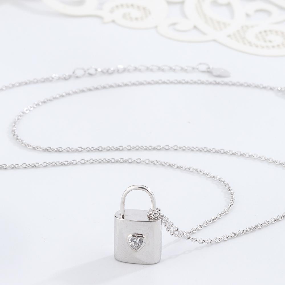 Sterling Silver Delia Necklace